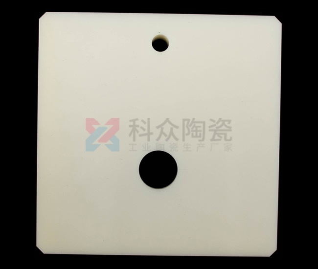 氧化鋁陶瓷件有些什么特點呢？（圖）